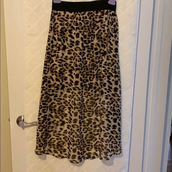 Guess | Leopard print high low skirt - Picture 2 of 5